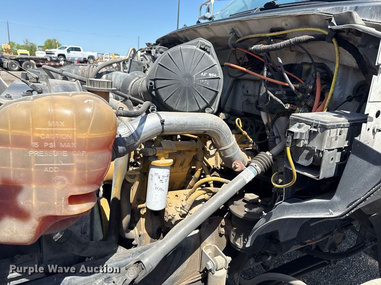 image for item EG5740 2005 Ford F650 Super Duty utility / service truck