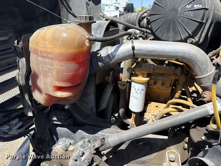 image for item EG5740 2005 Ford F650 Super Duty utility / service truck