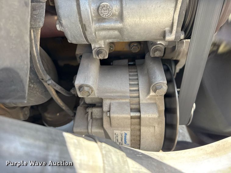 image for item EG5740 2005 Ford F650 Super Duty utility / service truck