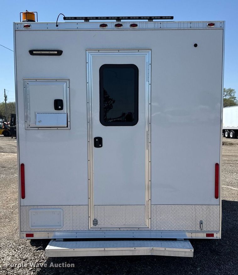 image for item EG5741 2022 InTech Trailers fiber optic splicing trailer