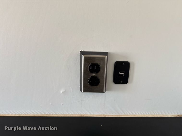 image for item EG5741 2022 InTech Trailers fiber optic splicing trailer