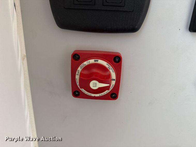 image for item EG5741 2022 InTech Trailers fiber optic splicing trailer