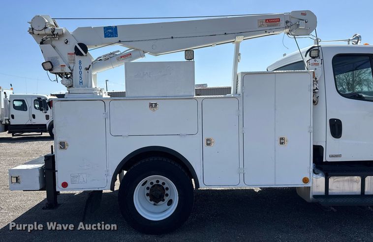 image for item EG5742 2005 Freightliner  Business Class M2 utility / service truck