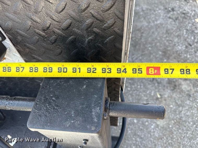 image for item EG5742 2005 Freightliner  Business Class M2 utility / service truck