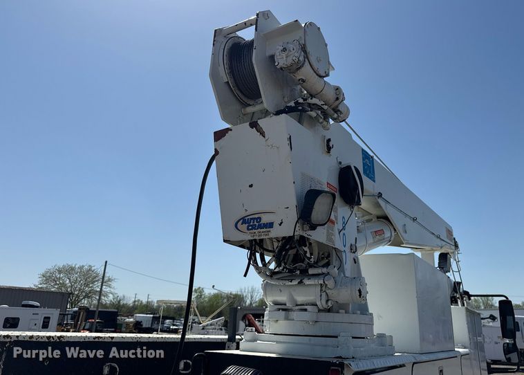 image for item EG5742 2005 Freightliner  Business Class M2 utility / service truck