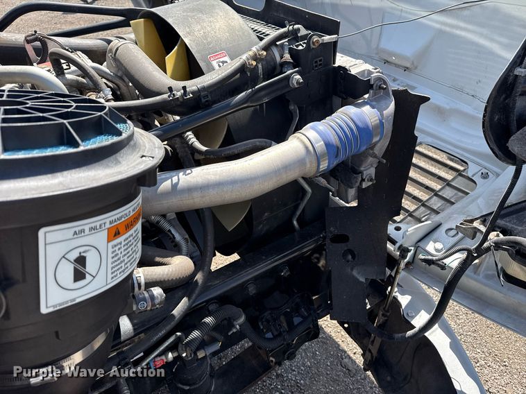 image for item EG5742 2005 Freightliner  Business Class M2 utility / service truck