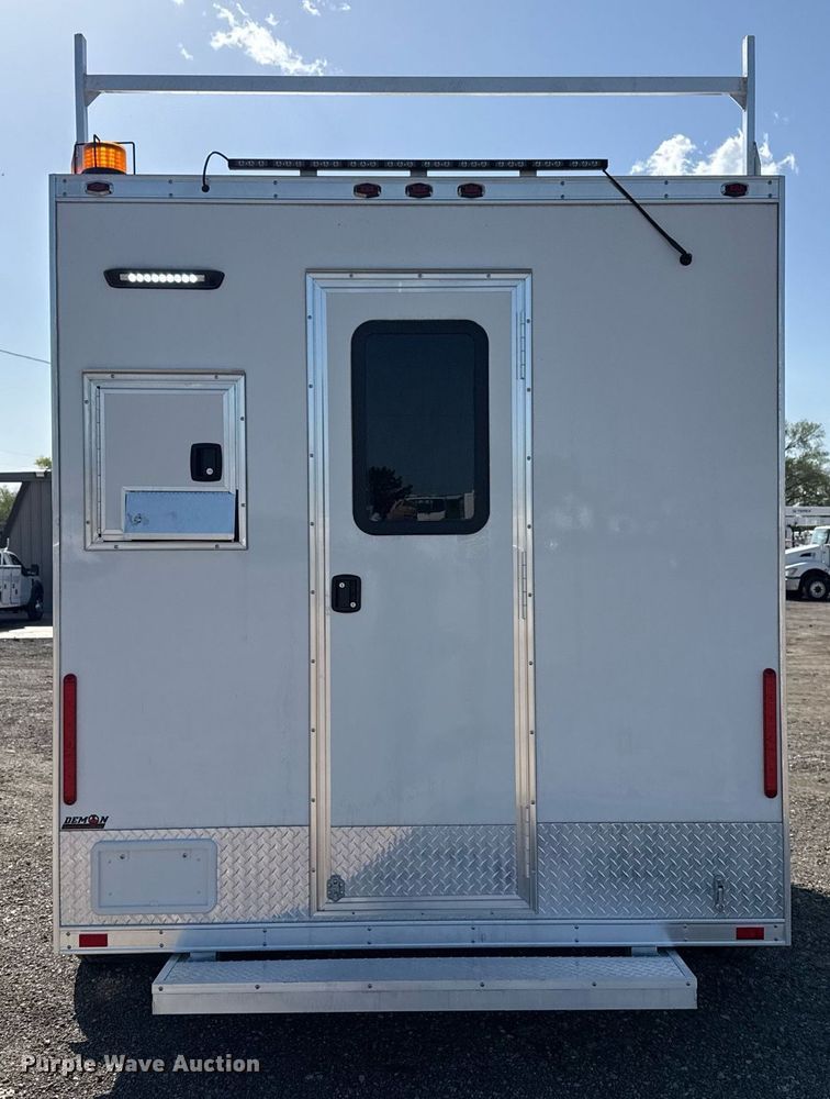 image for item EG5746 2022 InTech Trailers fiber optic splicing trailer