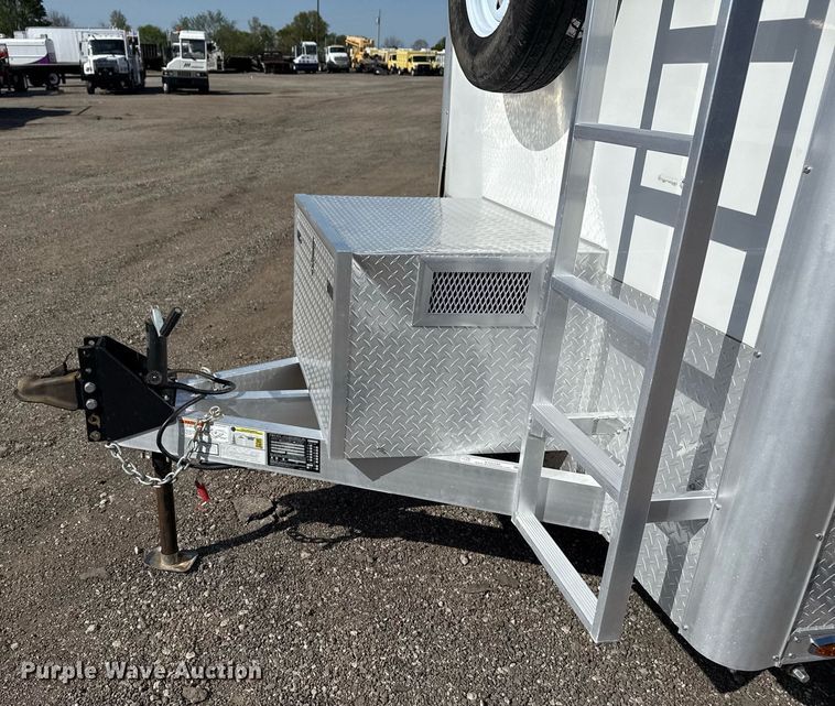 image for item EG5746 2022 InTech Trailers fiber optic splicing trailer