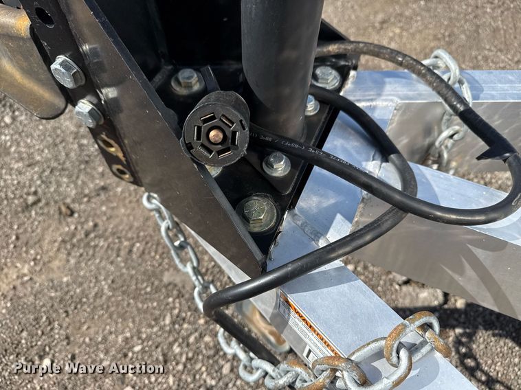 image for item EG5746 2022 InTech Trailers fiber optic splicing trailer