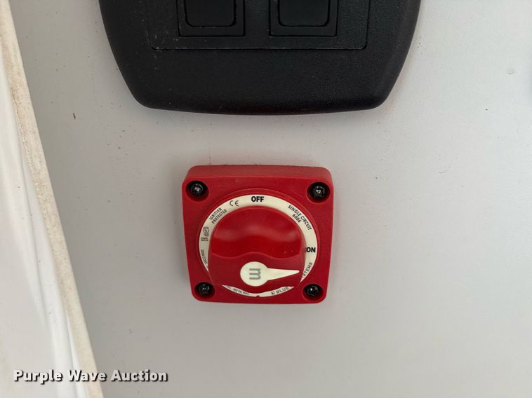 image for item EG5746 2022 InTech Trailers fiber optic splicing trailer