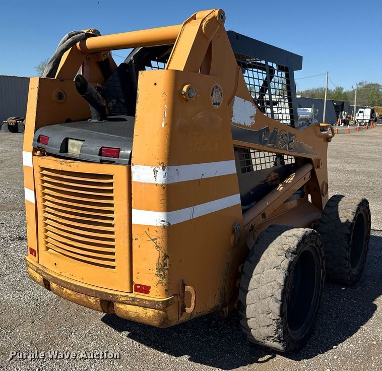 image for item EG5752 2004 Case 95XT skid steer loader