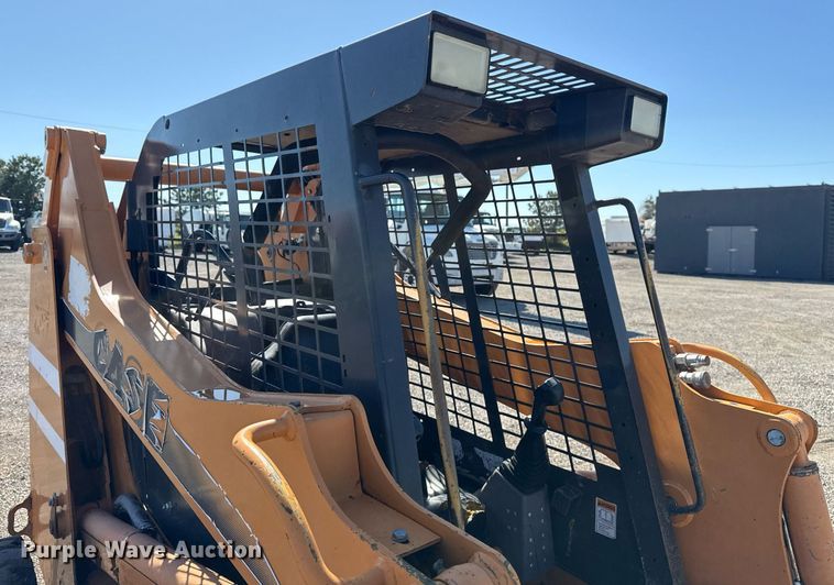 image for item EG5752 2004 Case 95XT skid steer loader