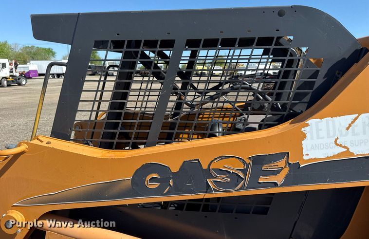 image for item EG5752 2004 Case 95XT skid steer loader
