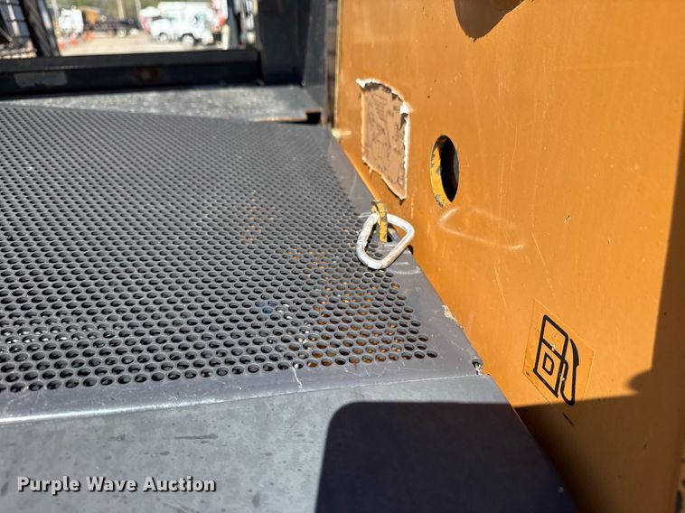 image for item EG5752 2004 Case 95XT skid steer loader