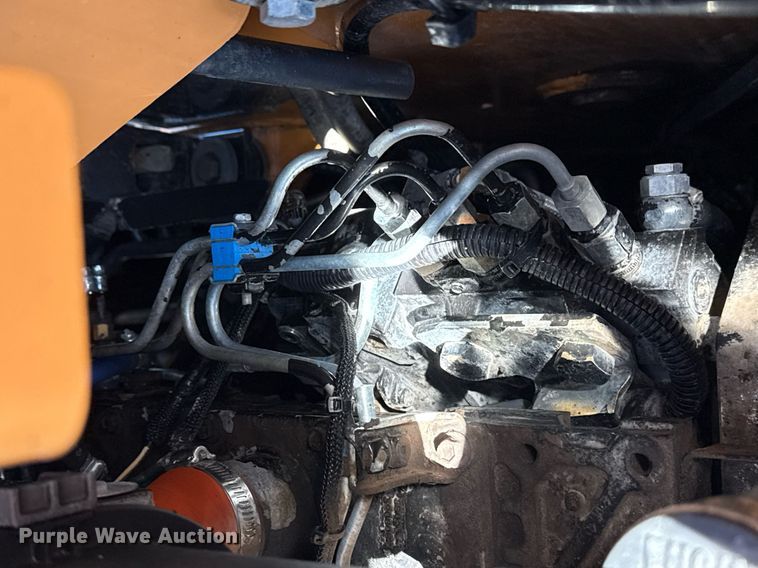 image for item EG5752 2004 Case 95XT skid steer loader