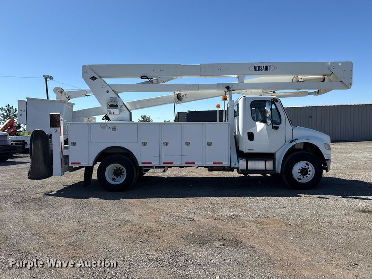 image for item EG5753 2009 Freightliner Business Class M2 bucket truck