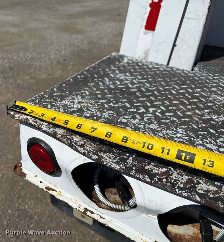 image for item EG5753 2009 Freightliner Business Class M2 bucket truck