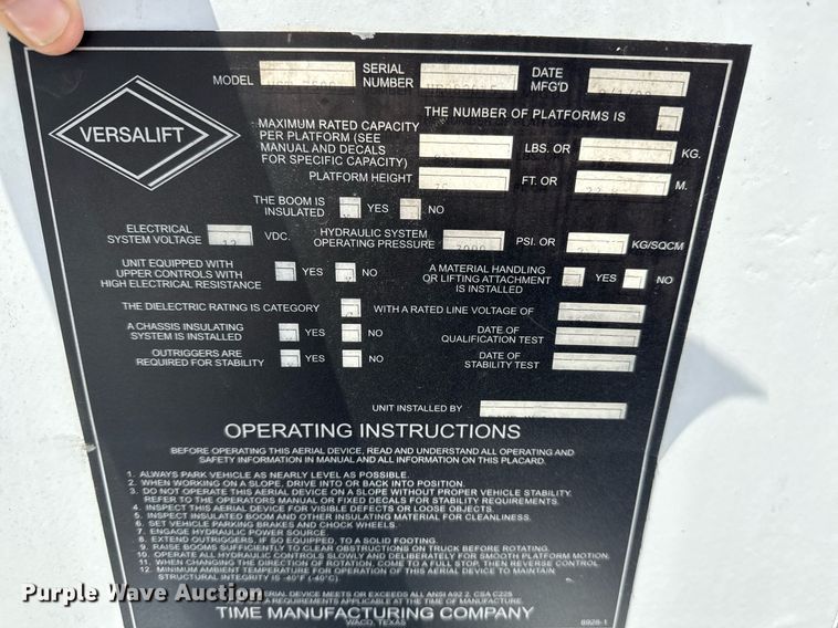 image for item EG5753 2009 Freightliner Business Class M2 bucket truck