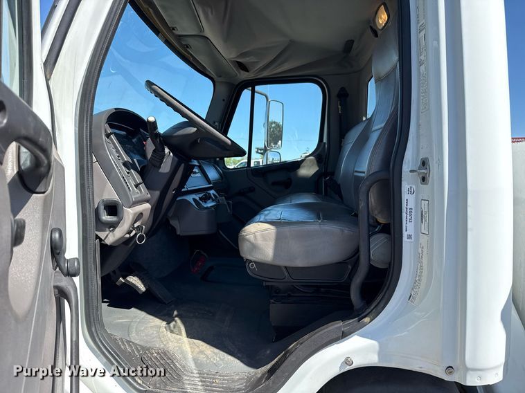 image for item EG5753 2009 Freightliner Business Class M2 bucket truck