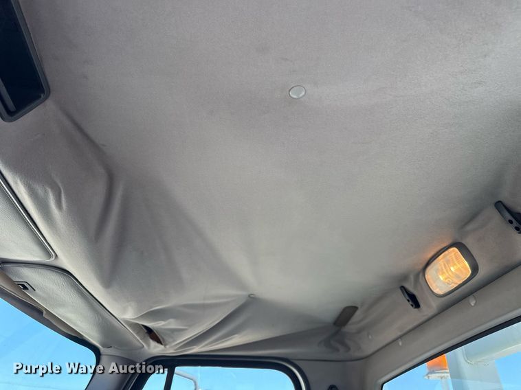 image for item EG5753 2009 Freightliner Business Class M2 bucket truck