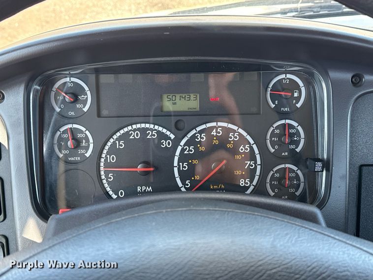 image for item EG5753 2009 Freightliner Business Class M2 bucket truck