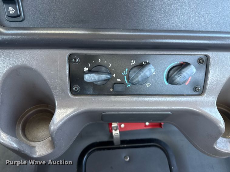 image for item EG5753 2009 Freightliner Business Class M2 bucket truck