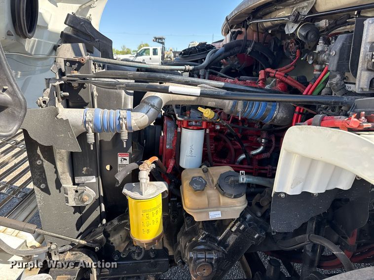 image for item EG5753 2009 Freightliner Business Class M2 bucket truck