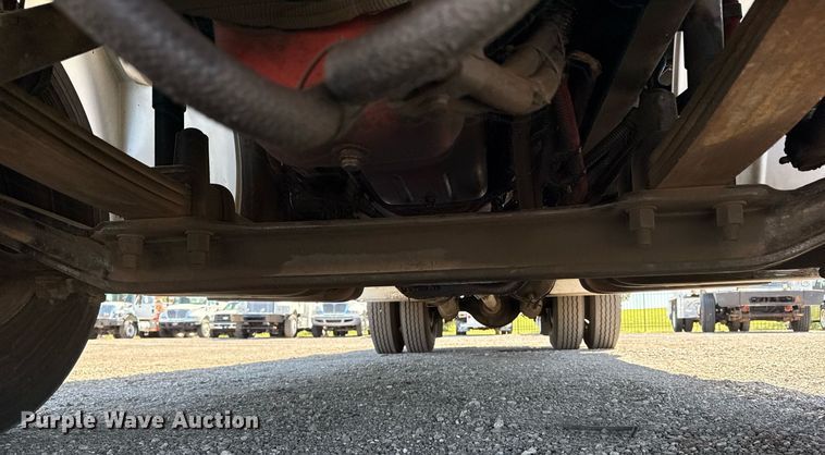 image for item EG5753 2009 Freightliner Business Class M2 bucket truck