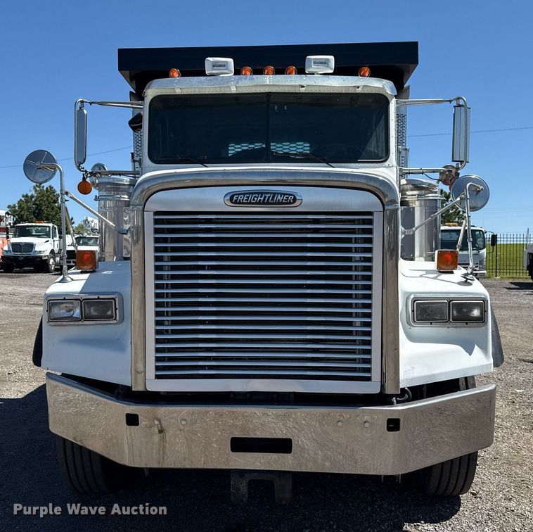 image for item EG5755 2008 Freightliner FLD120 dump truck