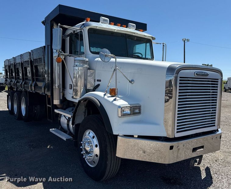 image for item EG5755 2008 Freightliner FLD120 dump truck