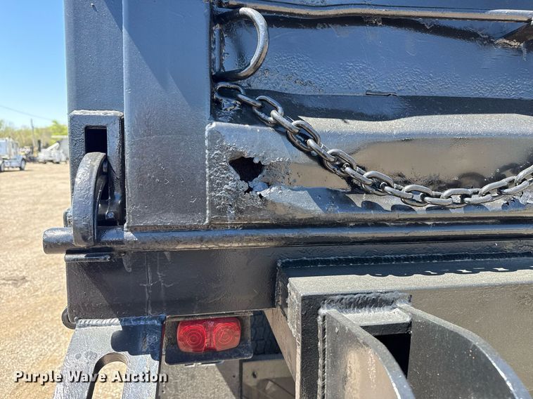 image for item EG5755 2008 Freightliner FLD120 dump truck