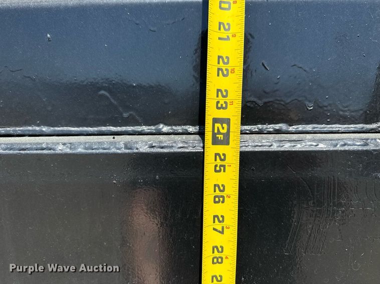 image for item EG5755 2008 Freightliner FLD120 dump truck