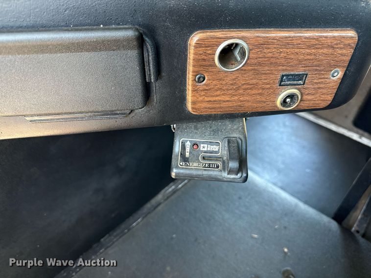 image for item EG5755 2008 Freightliner FLD120 dump truck