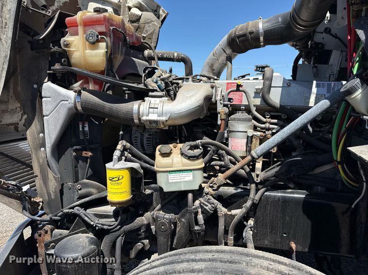 image for item EG5755 2008 Freightliner FLD120 dump truck