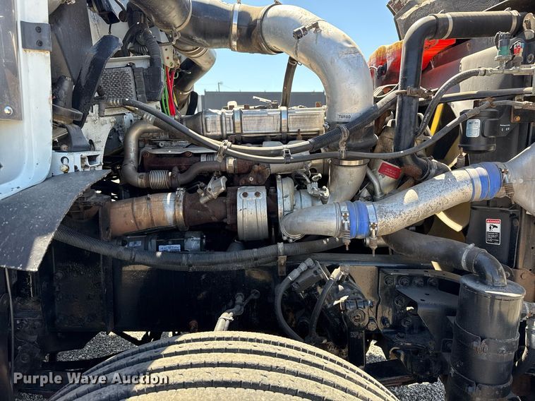 image for item EG5755 2008 Freightliner FLD120 dump truck