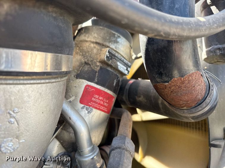 image for item EG5755 2008 Freightliner FLD120 dump truck