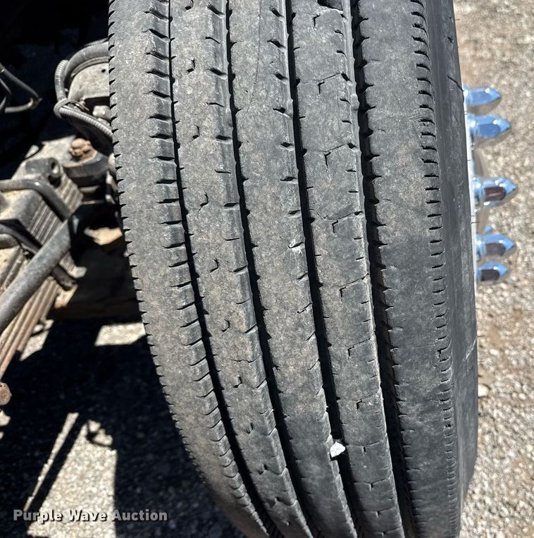 image for item EG5755 2008 Freightliner FLD120 dump truck