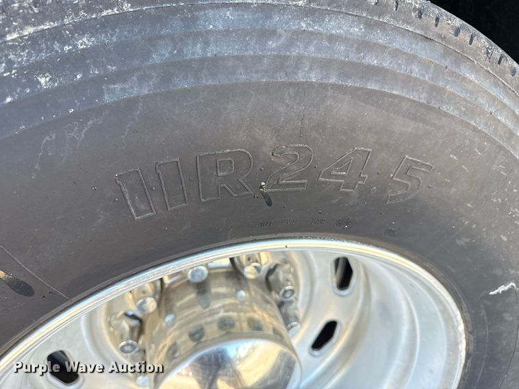 image for item EG5755 2008 Freightliner FLD120 dump truck