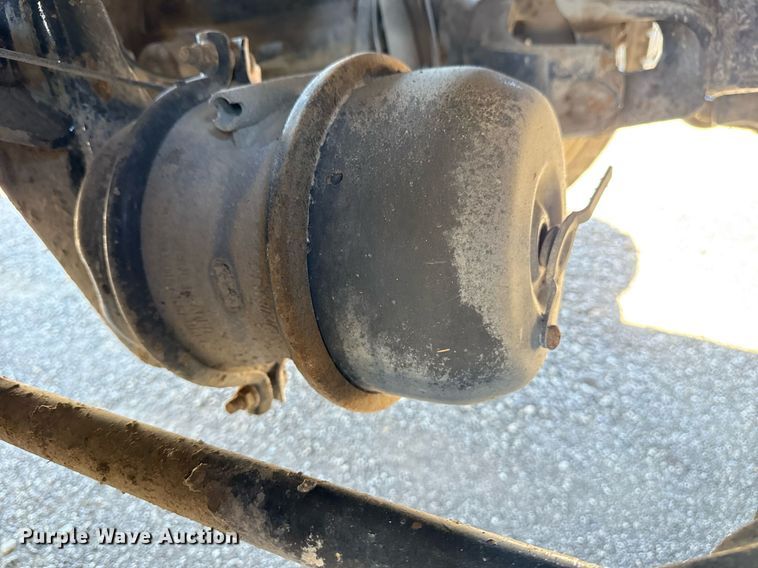 image for item EG5755 2008 Freightliner FLD120 dump truck