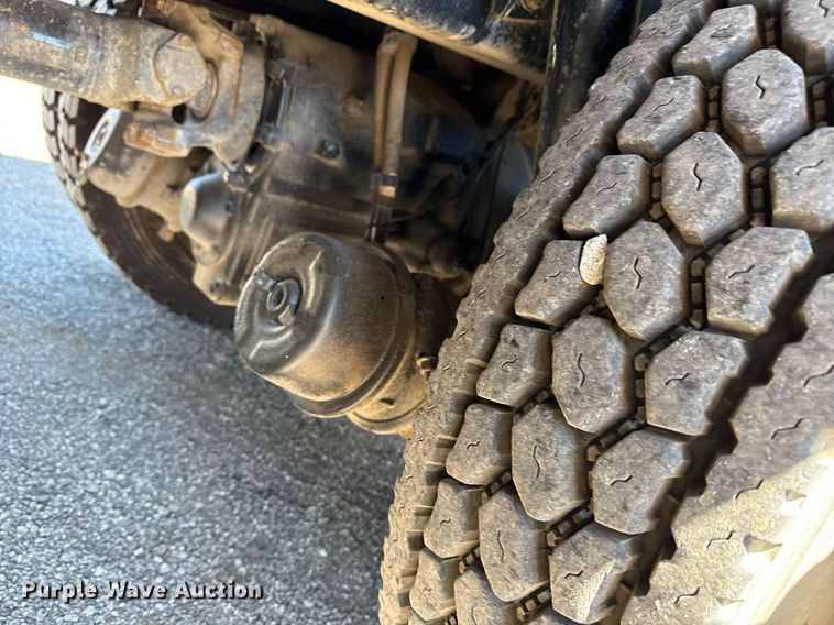 image for item EG5755 2008 Freightliner FLD120 dump truck