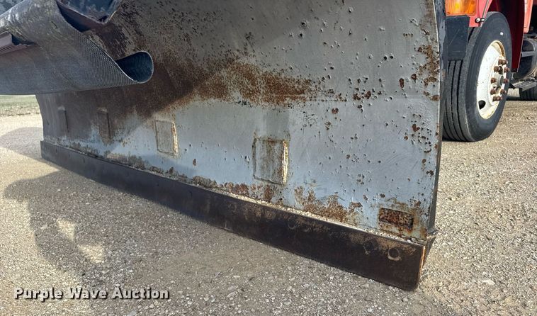 image for item EG6209 1993 International 4900 dump truck