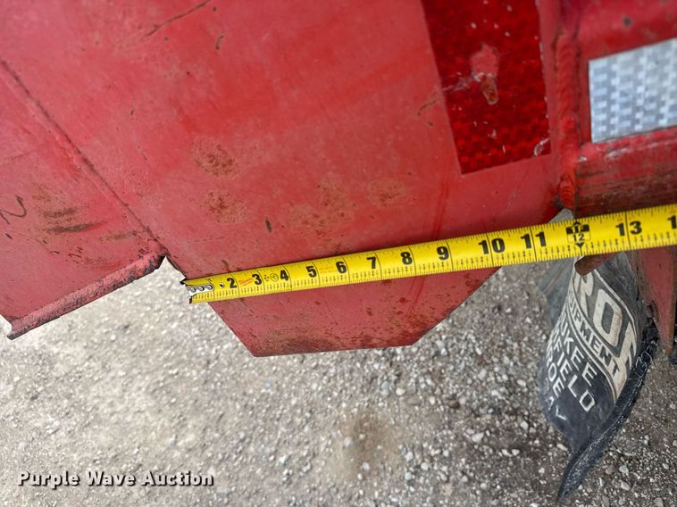 image for item EG6209 1993 International 4900 dump truck