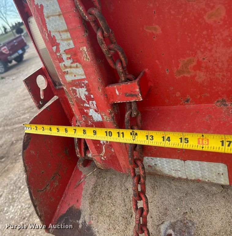 image for item EG6209 1993 International 4900 dump truck