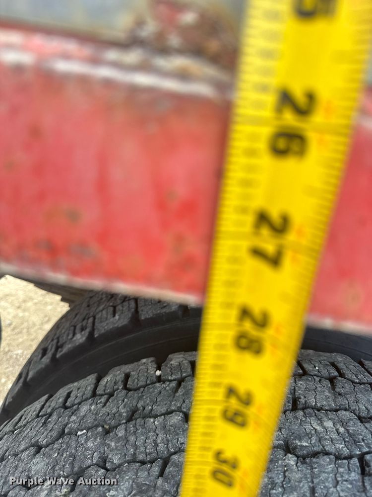 image for item EG6209 1993 International 4900 dump truck