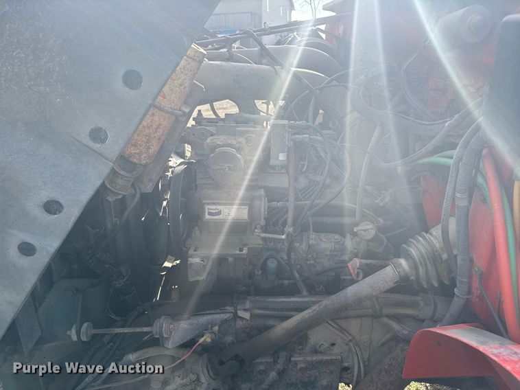 image for item EG6209 1993 International 4900 dump truck