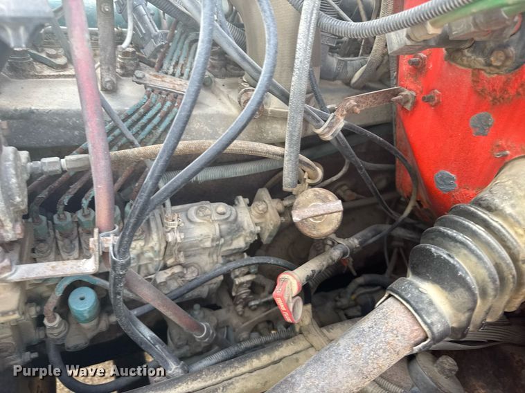 image for item EG6209 1993 International 4900 dump truck