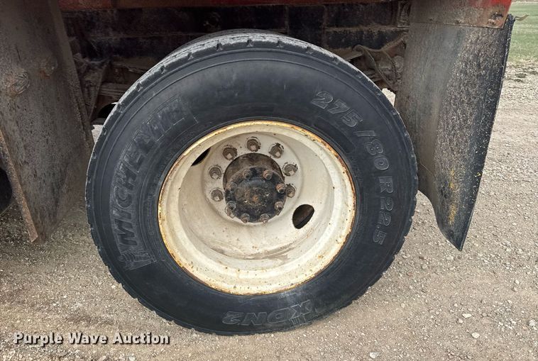 image for item EG6209 1993 International 4900 dump truck