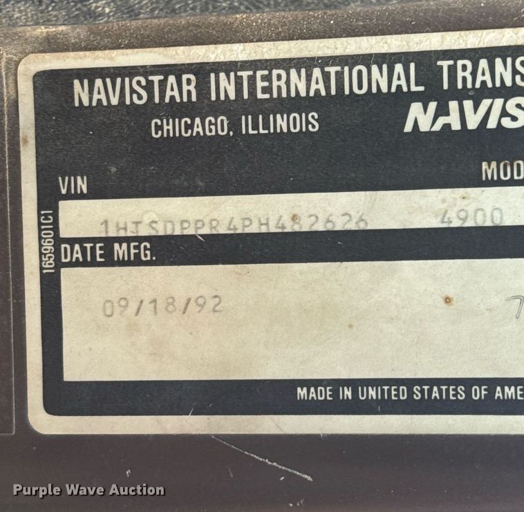 image for item EG6209 1993 International 4900 dump truck