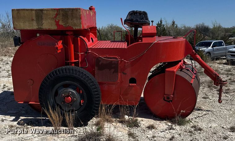 image for item EG6391 Shovel Supply 4-6 Ton double drum roller