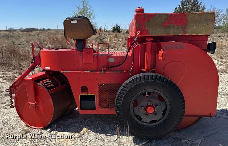 image for item EG6391 Shovel Supply 4-6 Ton double drum roller